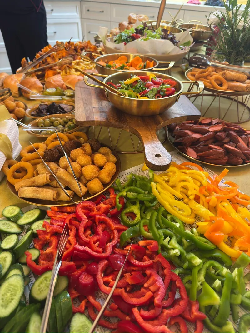 שולחן שוק מעוצב